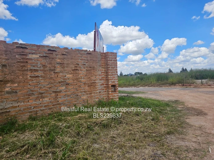 Stands for sale in sunway city Ruwa