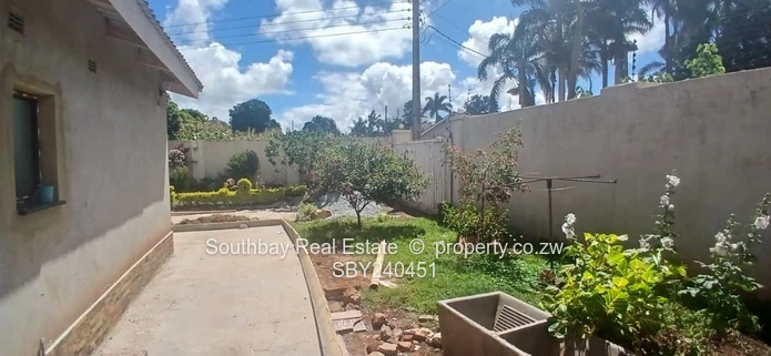 Belvedere house to let