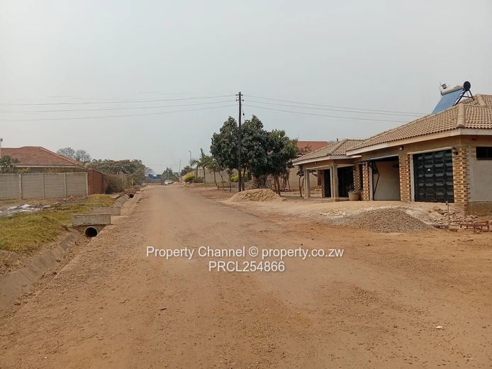 Prime 739 sqm Corner Stand in a Secure Gated Community
