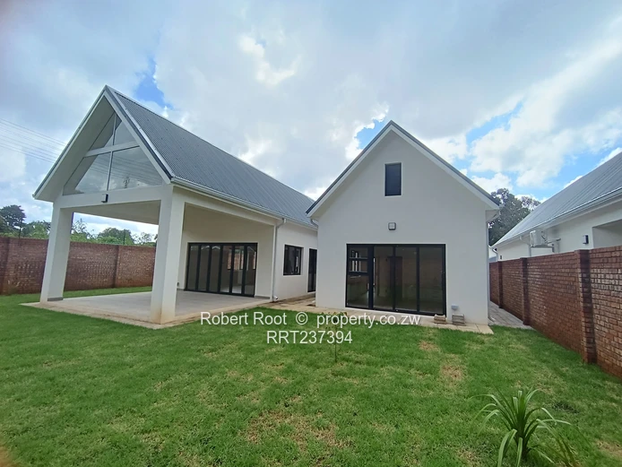 Neat 3 bedroomed Townhouse to rent in Borrowdale