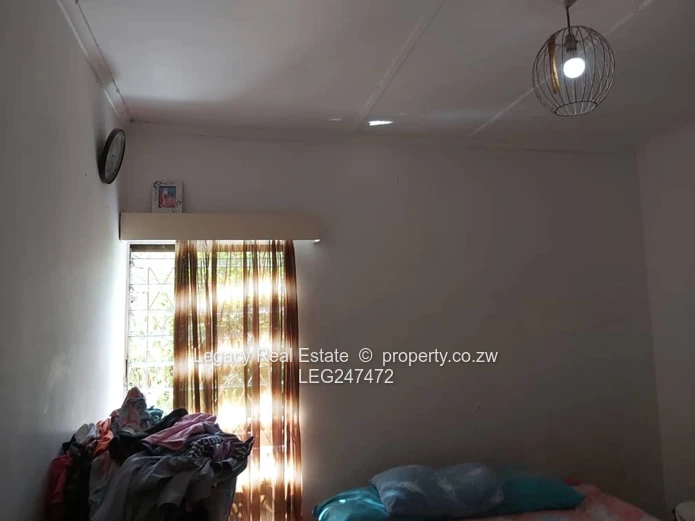 Arcadia, Harare South: 2-Bed Home with Garden & Verandah