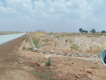 Stands & Residential Land