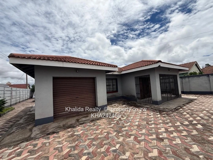 Waterfalls Mainway Meadows house for sale 