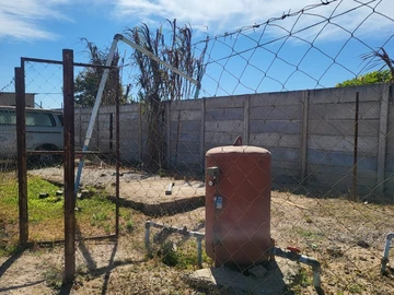 Commercial & Industrial Land