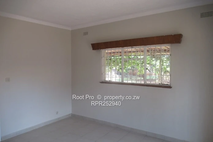 Belvedere Commercial Property to Let