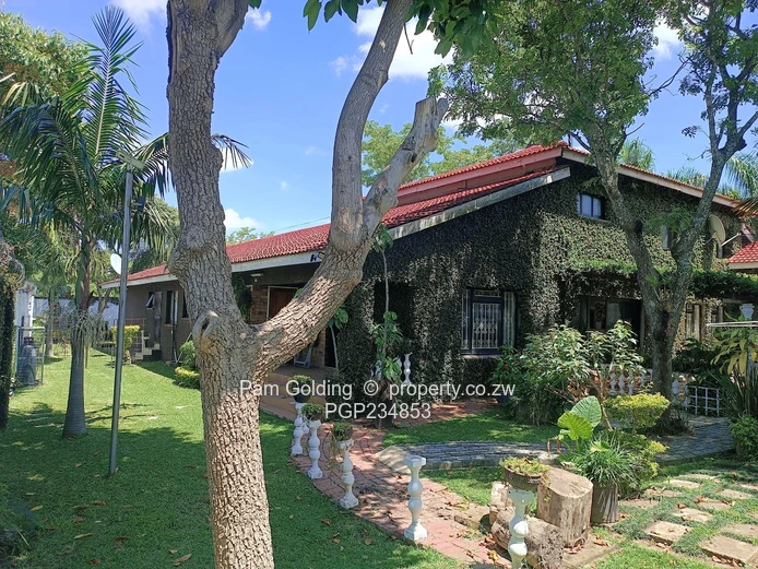 Stunning Double-Storey Home for Sale!