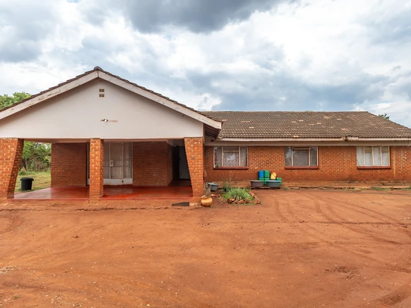4 Bed Houses for Sale in Chegutu | PLZP234403
