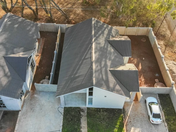 4 Unit Townhouse Complex