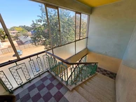 35 Bedroom Flat & Apartment