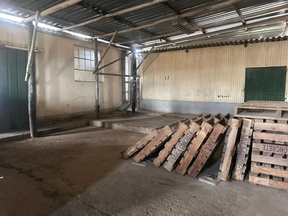 Commercial & Industrial Land