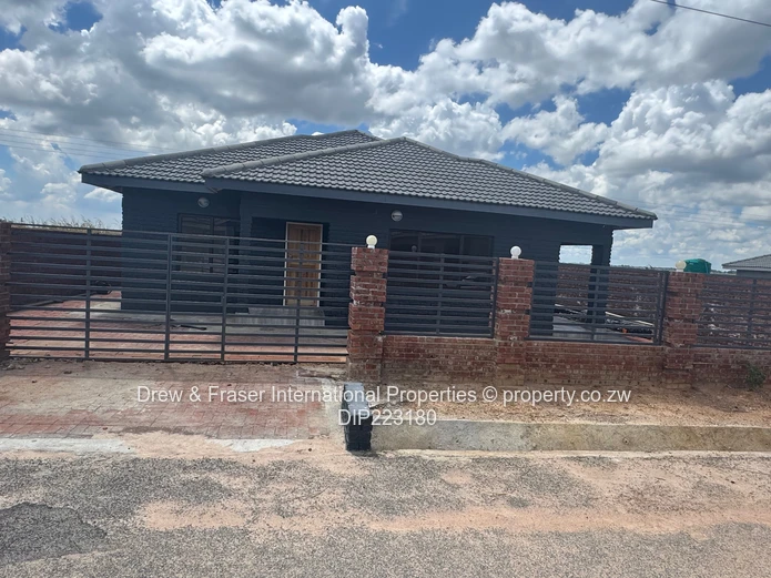 Stunning 4-Bedroom Home in Secure Mabvazuva, Ruwa!