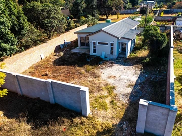 Commercial & Industrial Land