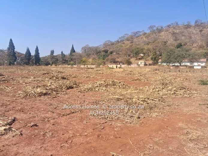 Agro residential plot Whitecliff  (Sole Mandate)