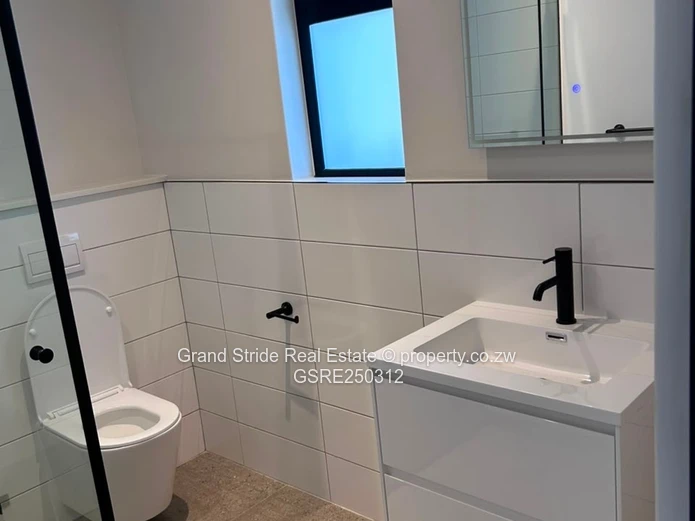 Modern 2-Bedroom Apartment for Rent – Jacaranda Heights