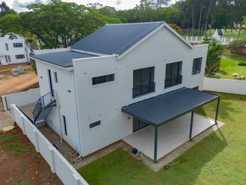 5 Unit Townhouse Complex