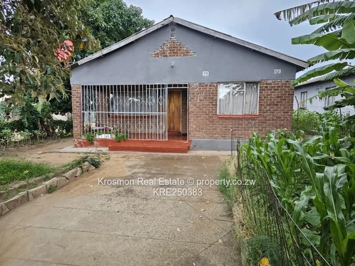 House For Sale (Sole Mandate)
