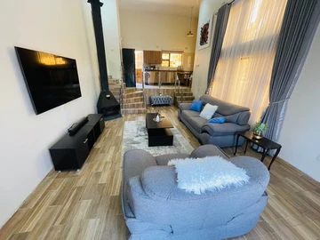 2 Bedroom Garden Flat