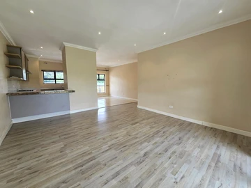 3 Bedroom Flat & Apartment