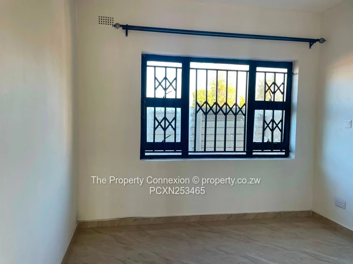 Modern 3-Bedroom Executive Apartment in Tynwald – Prestigious Gated Community