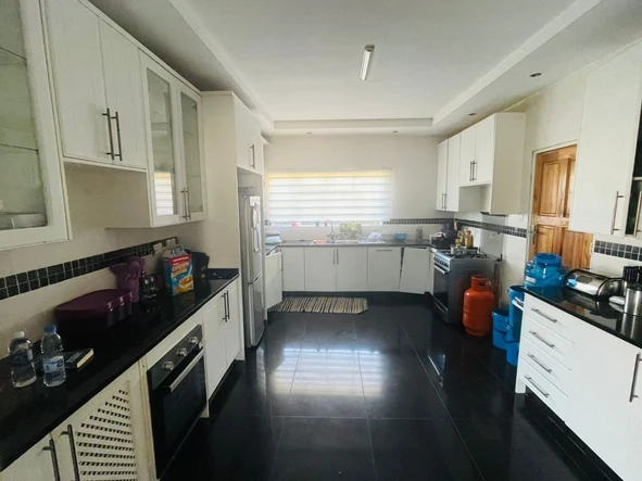 4 Bedroom Townhouse Complex