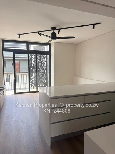 Simple living - Loft Apartment (Sole Mandate)