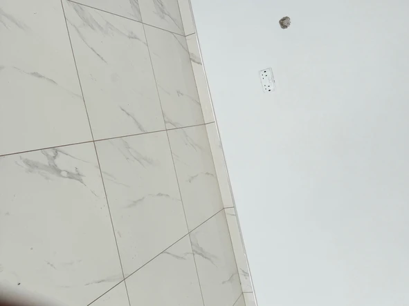 3 Bedroom Flat & Apartment