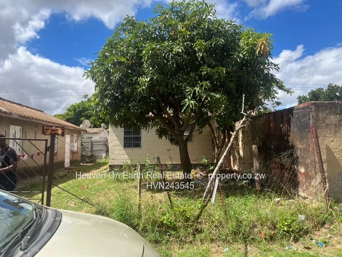 Mufakose 2 bed corehouse to let (Sole Mandate)