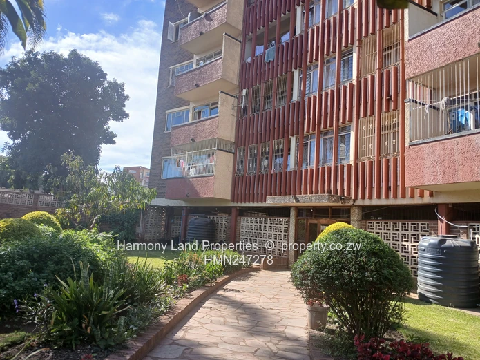 Avenues- 2 Bedroomed Flat For Sale