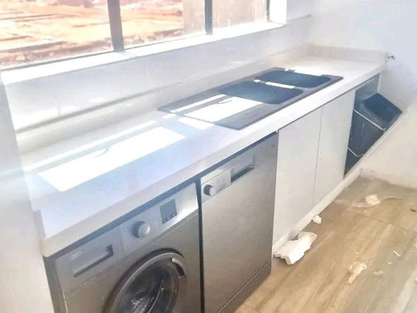 3 Bedroom Flat & Apartment