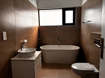 2 Bedroom Flat & Apartment