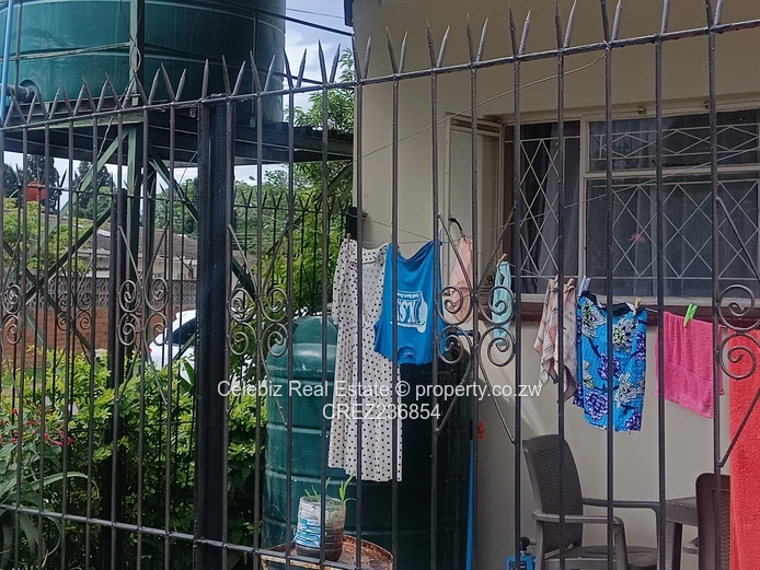 Chadcombe garden flat to rent