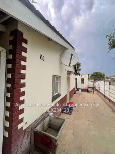 BARGAIN! Solid House in a Serene Neighborhood! (Sole Mandate)