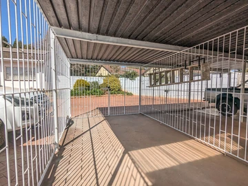 2 Bedroom Garden Flat