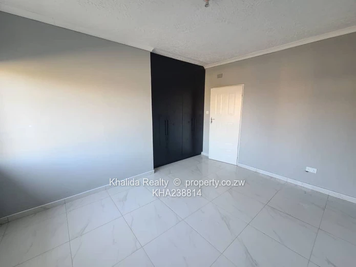 Norton Knowe phase 1 for rent