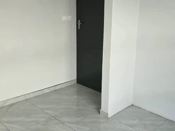 3 Bedroom Flat & Apartment