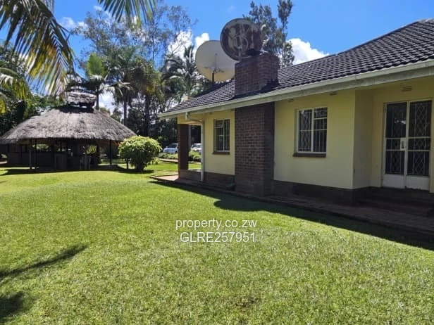 Vainona 3-Bed Home on 2000m² with Borehole & Lapa