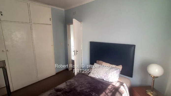 Fully Furnished, Secure Garden Flat To Rent In Avondale