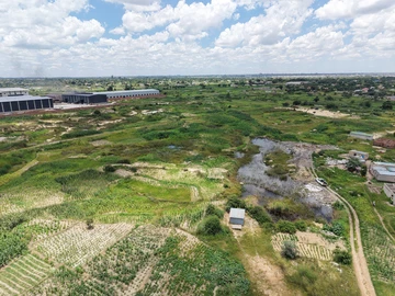 Commercial & Industrial Land