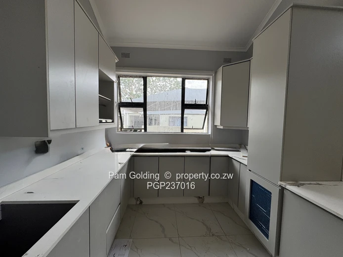 Modern Townhouse - Northwood