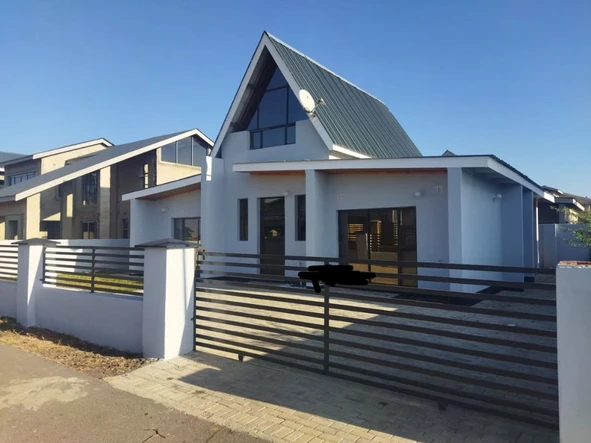 4 Bedroom House