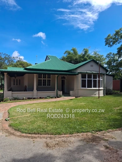 Highlands Office with Bay Window & Garden