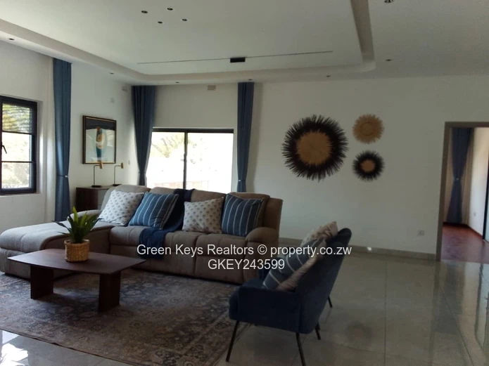 Pomona Townhouse Complex 