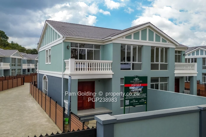 Luxury 4-Bedroom Duplexes in the Heart of Strathaven (Sole Mandate)