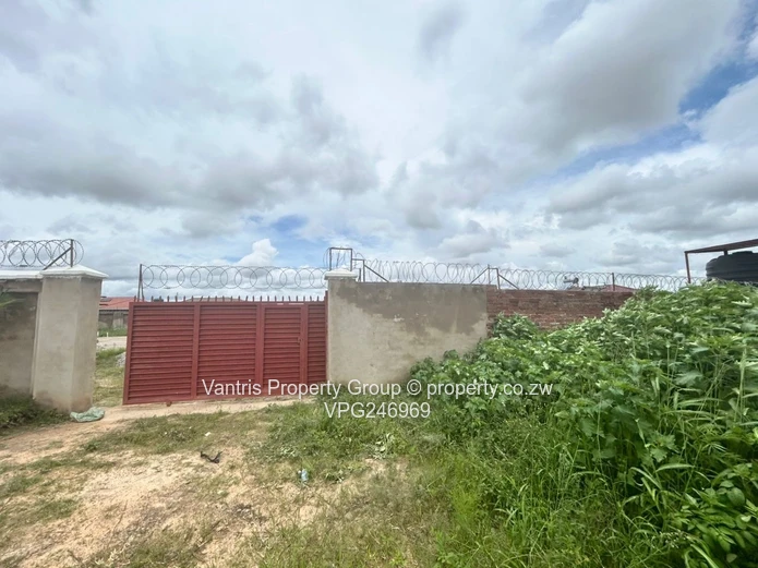Sebastool Park Ruwa Stand For Sale