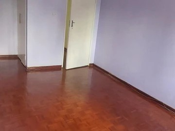 2 Bedroom Flat & Apartment