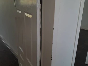 Flat & Apartment