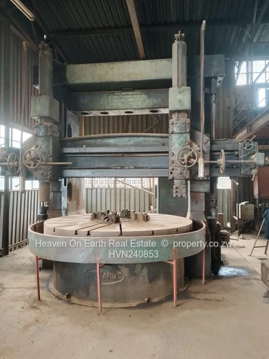 Just a few metres from the Highway 