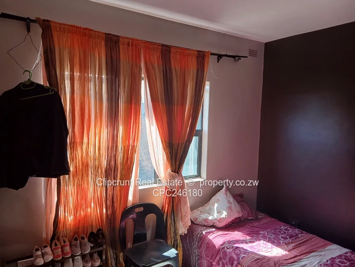 Kutandara Estate House For Sale