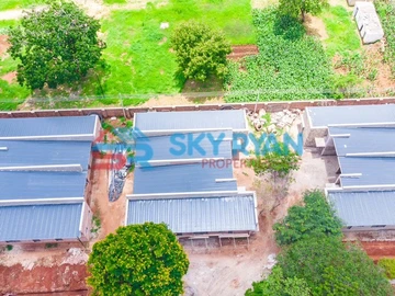 3 Bedroom Flat & Apartment