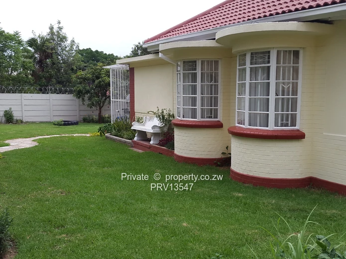 Neat Compact 3 Bedroomed House Avondale